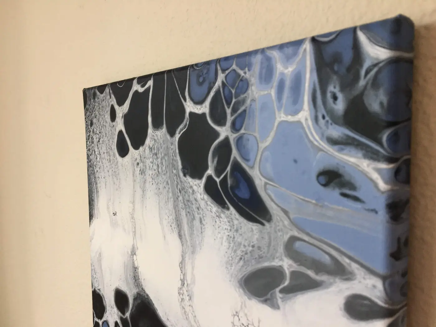 Intercellular Web, photo 5 of 13